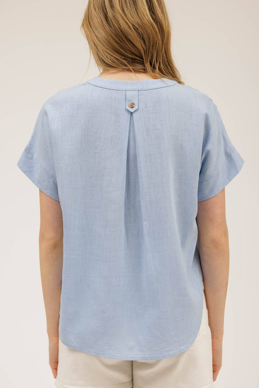 HENLEY Short Sleeve U Hem Top