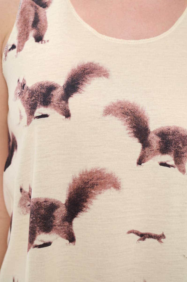 SQUIRREL PRINT TANK TOPS