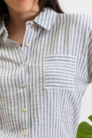 STRIPE COLLARED SHORT SLEEVE  SHIRT