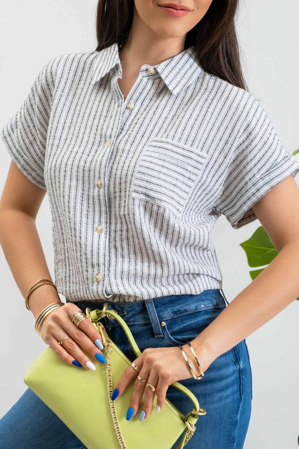 STRIPE COLLARED SHORT SLEEVE  SHIRT