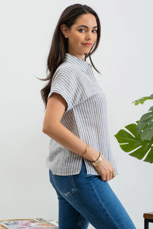 STRIPE COLLARED SHORT SLEEVE  SHIRT