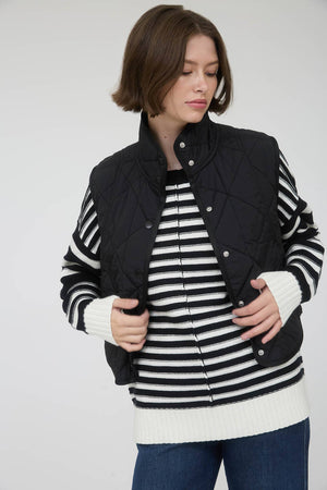 SNAP BUTTON PUFFER VEST