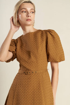 A textured woven midi dress ( Camel )