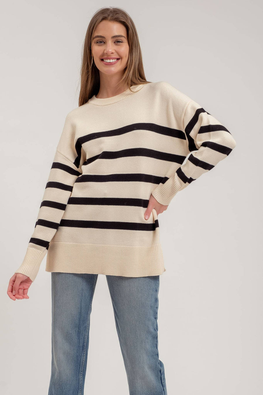 STRIPE OVERSIZED  KNIT SWEATER-iVORY