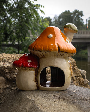 Village Pottery Mushroom House Tealight